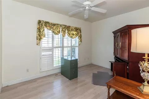 10146 Tanbridge Rd, Saint Louis, MO 63128 photo 16