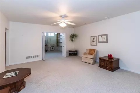 10146 Tanbridge Rd, Saint Louis, MO 63128 photo 33