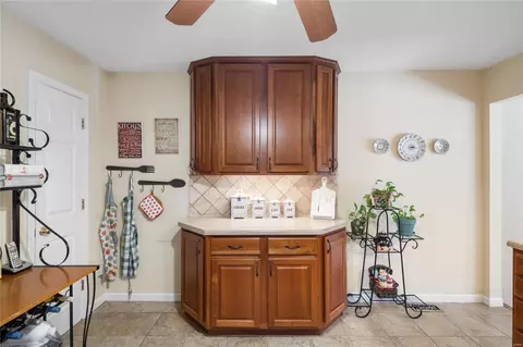 1736 Highview Circle Ct, Ballwin, MO 63021 photo 7
