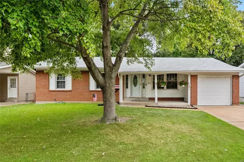 2475 S Park Ln, Florissant, MO 63031