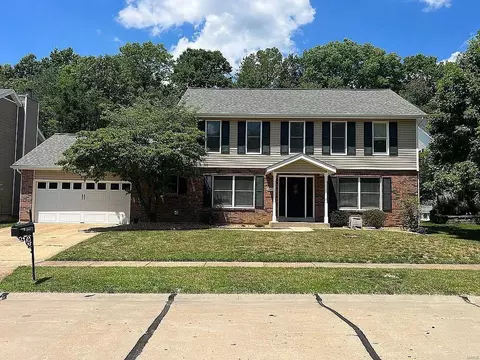16421 Forest Pine Dr, Wildwood, MO 63011