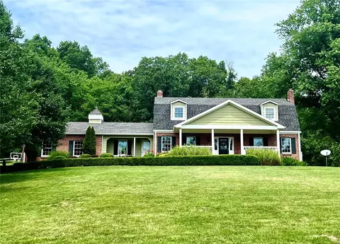 4055 Montgomery Ln, Wildwood, MO 63069