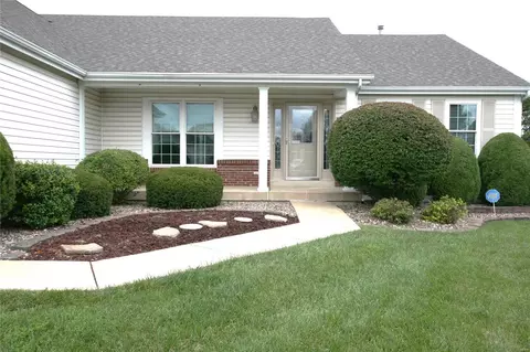 38 Raleigh Ct, Wentzville, MO 63385
