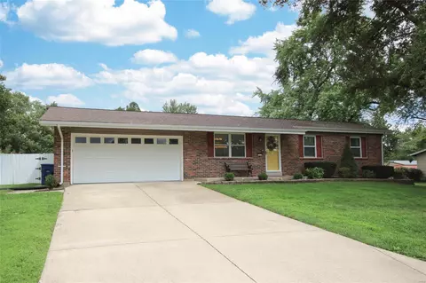 1224 Cactus Jct, St. Peters, MO 63304