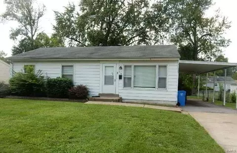 1130 Mullanphy Rd, Florissant, MO 63031