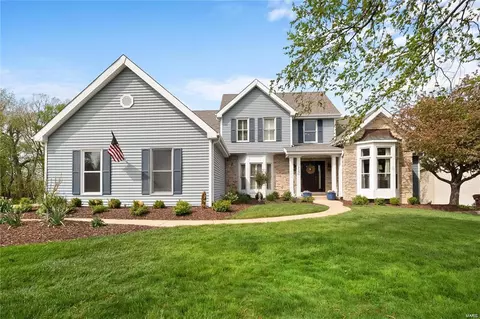 2090 Key Harbour Dr, Lake Saint Louis, MO 63367