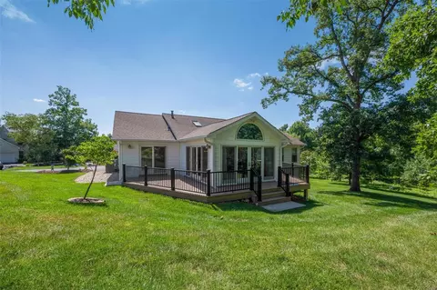 223 Whitmoor Forest Ct #28, Weldon Spring, MO 63304 photo 9