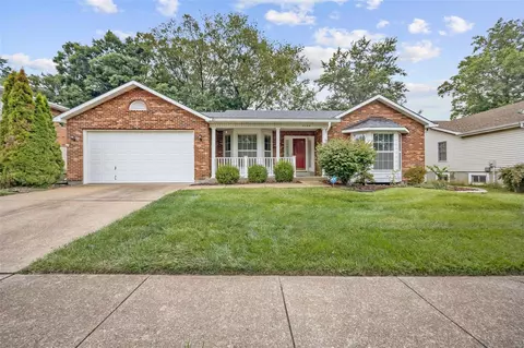 5189 Mild Dr, Saint Louis, MO 63129