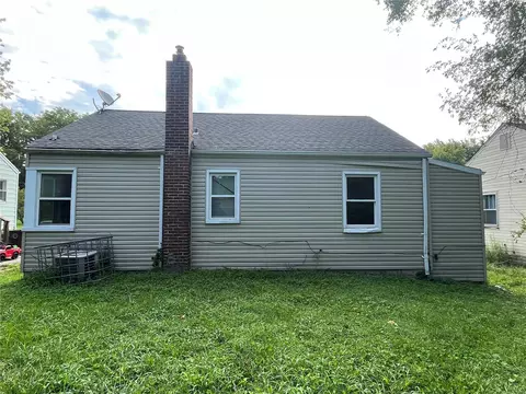 317 S Dade Ave, Ferguson, MO 63135 photo 9