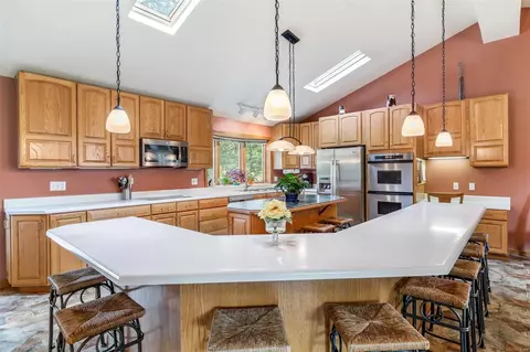 10649 Rebecca Dr, Sappington, MO 63128 photo 2