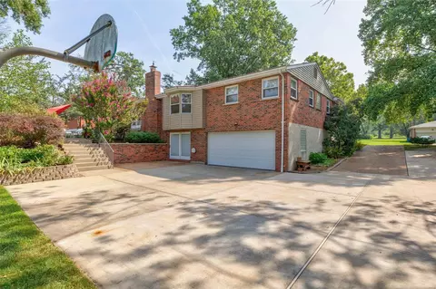 10649 Rebecca Dr, Sappington, MO 63128 photo 24