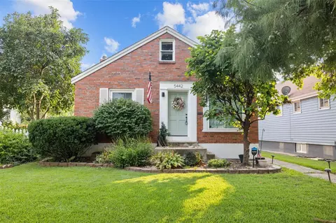 5442 Nagel Ave, Saint Louis, MO 63109