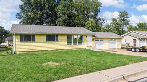 511 Danny Ln, O'fallon, MO 63366 photo 2