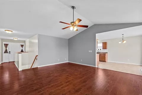 411 Wynchat Dr, O'fallon, MO 63366 photo 5