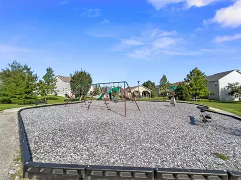 411 Wynchat Dr, O'fallon, MO 63366 photo 27