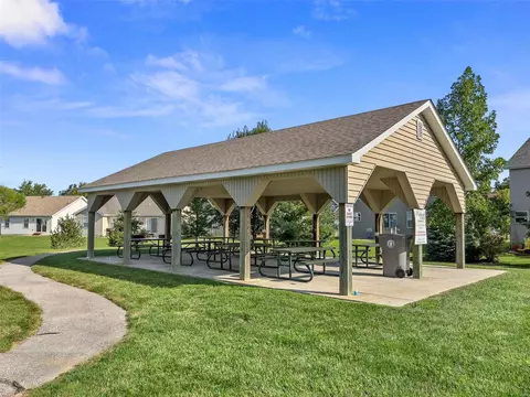 411 Wynchat Dr, O'fallon, MO 63366 photo 24