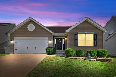 411 Wynchat Dr, O'fallon, MO 63366