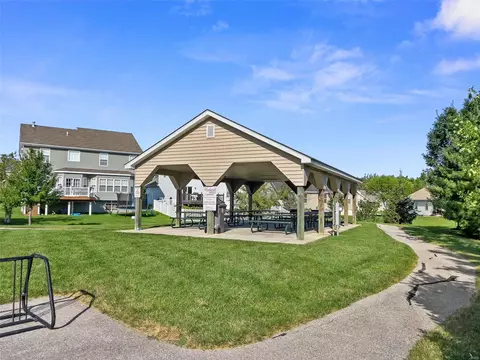 411 Wynchat Dr, O'fallon, MO 63366 photo 23