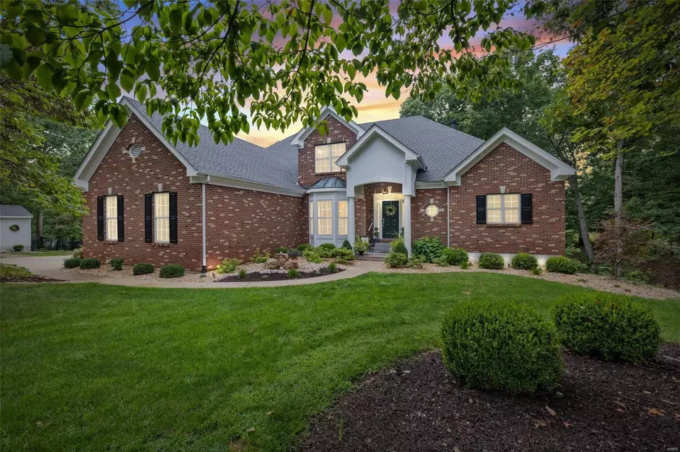 1 Timber Pines Ct, Defiance, MO 63341 29 Photos Movoto