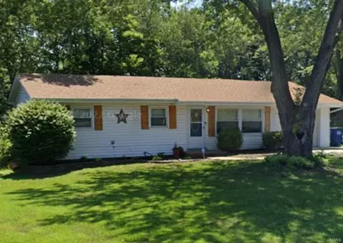 14 Doris Ave, Dardenne Prairie, MO 63368