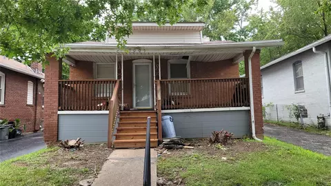 7005 Edison Ave, Saint Louis, MO 63121