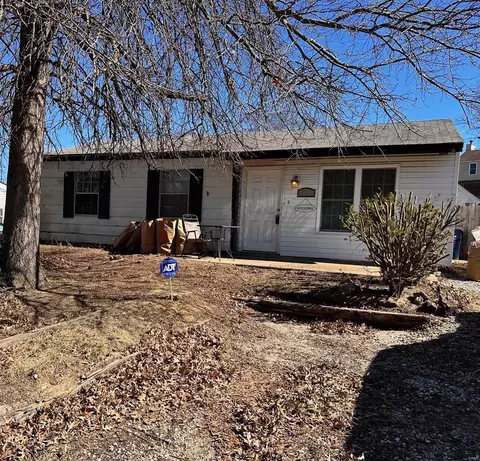 612 Schmelz Dr, Eureka, MO 63025