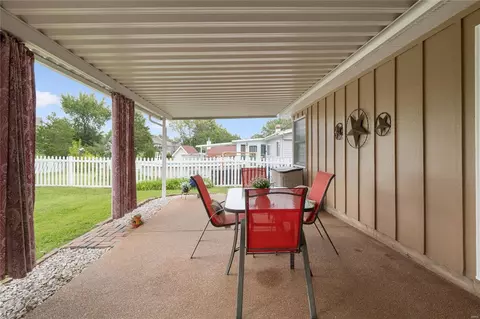501 Forest Run Dr, Eureka, MO 63025 photo 35