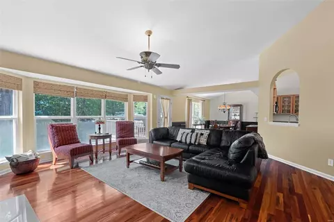 1561 Parsons Bend Ct, O'fallon, MO 63366 photo 6