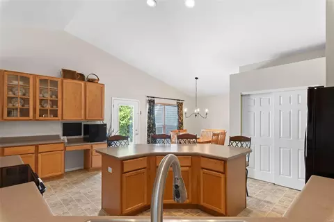 1561 Parsons Bend Ct, O'fallon, MO 63366 photo 17