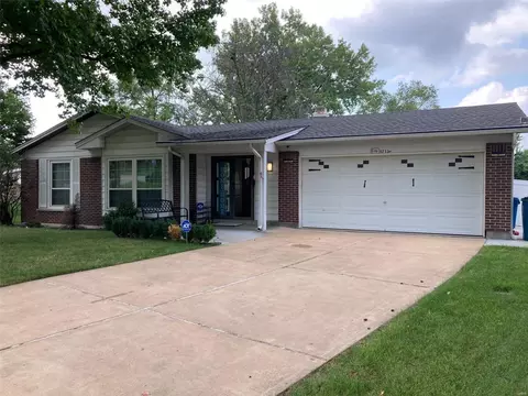11753 Beaverton Ct, Bridgeton, MO 63044