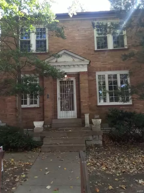 6128 Marwinette Ave, Saint Louis, MO 63116