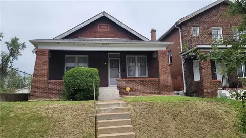 4601 Carter Ave, Saint Louis, MO 63115