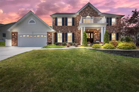 16408 Audubon Village Dr, Grover, MO 63040