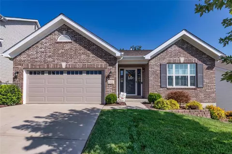 17413 Wyman Ridge Dr, Eureka, MO 63025