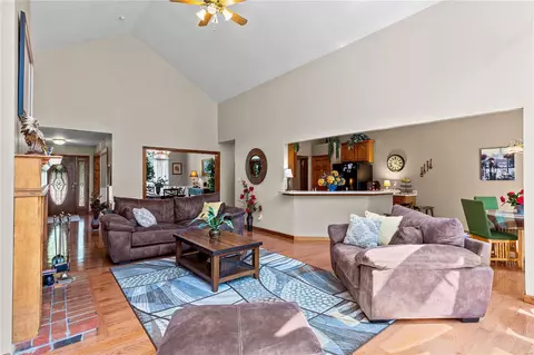 128 Thoreau Blvd, O'fallon, MO 63366 photo 9