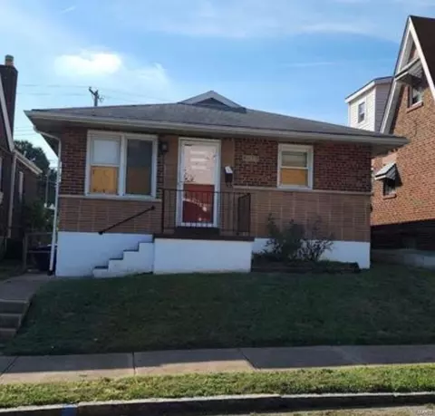 4023 Darby St, Saint Louis, MO 63120