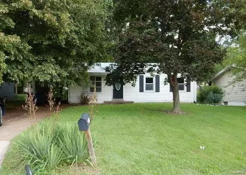 1931 Hudson Rd, Saint Louis, MO 63136