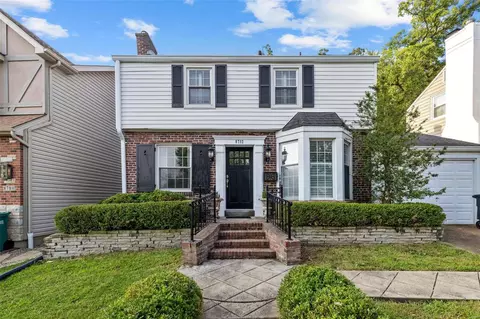8782 Lawn Ave, Saint Louis, MO 63144
