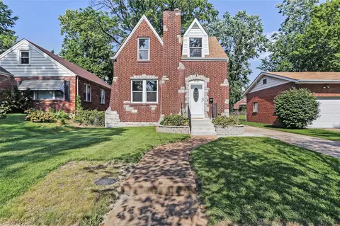 1150 Belrue Ave, Saint Louis, MO 63130