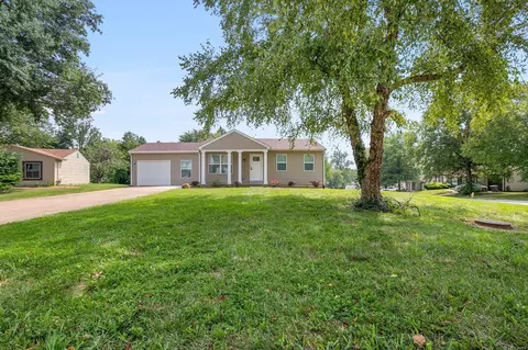 2 Big Timber Ct, O'fallon, MO 63368 photo 2