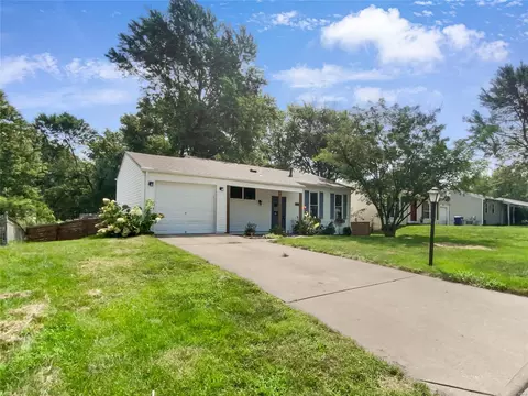 2416 Breezy Point Ln, O'fallon, MO 63368 photo 5