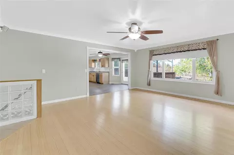 447 Tailor Ln, O'fallon, MO 63368 photo 5