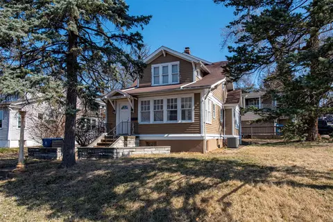 3000 Woodson Rd, Breckenridge Hills, MO 63114