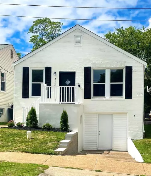 2143 Knox Ave, Saint Louis, MO 63139