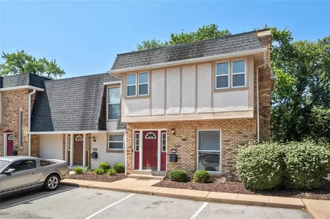1151 Rue La Chelle #1151, Saint Louis, MO 63141