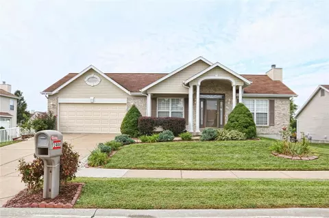 1444 Sunburst Dr, O'fallon, MO 63366