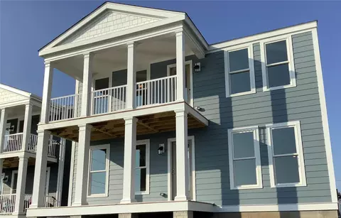 32 Simeon Bunker Pl, Saint Charles, MO 63301