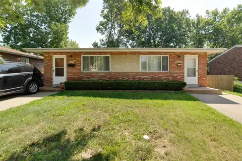 4024 Esseldale Dr #4026, Saint Ann, MO 63074