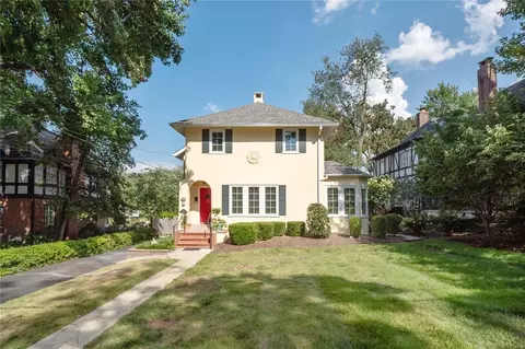 114 Parkland Ave, Saint Louis, MO 63122