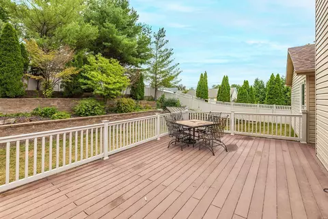 2420 Nalpak Dr, Saint Peters, MO 63376 photo 18